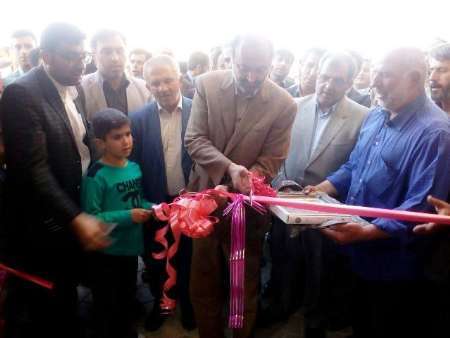 یک طرح ورزشی در روستای آراسنج بوئین زهرا افتتاح شد