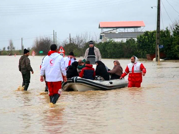 امدادرسانی به ۴۲۴۸ نفر در مناطق سیل زده کیاکلا