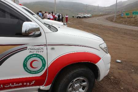 امدادرسانی به 12 مسافر نوروزی در ارتفاعات بحرآسمان جیرفت