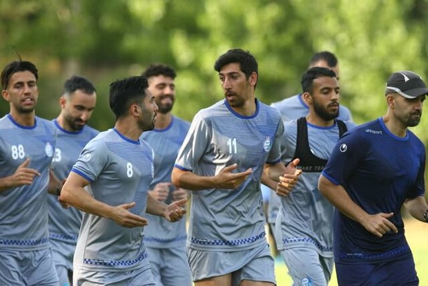 استقلالی‌ها تست کرونا دادند