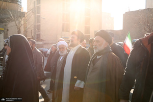 حضور سید حسن خمینی در اجتماع بزرگ مردم تهران