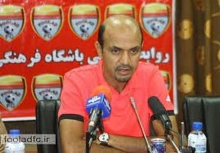 سرمربی تیم فولاد خوزستان:
در مقابل استقلال از حیثیت و اعتبار فولاد دفاع می کنیم