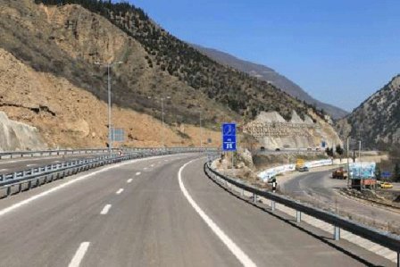 28 نقطه پرحادثه راههای بین شهری کردستان شناسایی شده است