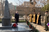 ادای احترام سفیر روسیه در تهران به سربازان شوروی که در ایران کشته شدند (3)