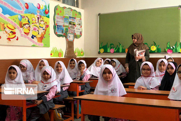 نوسازی مدارس سمنان هفت فضای آموزشی برای افتتاح در دهه فجر دارد