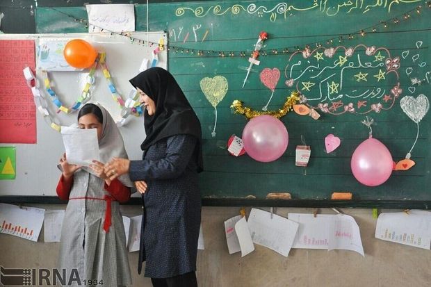 تاکید مسوولان استان سمنان بر تاثیرگذاری و محبوبیت معلمان