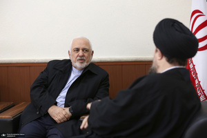 دیدار دکتر ظریف  معاون راهبردی رئیس جمهور و جمعی از مدیران با سید حسن خمینی