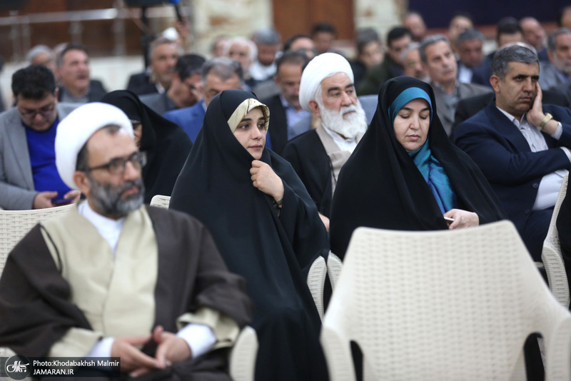 تجدید میثاق رئیس و جمعی از نمایندگان مجلس شورای اسلامی با آرمان‌های امام خمینی(س)-2