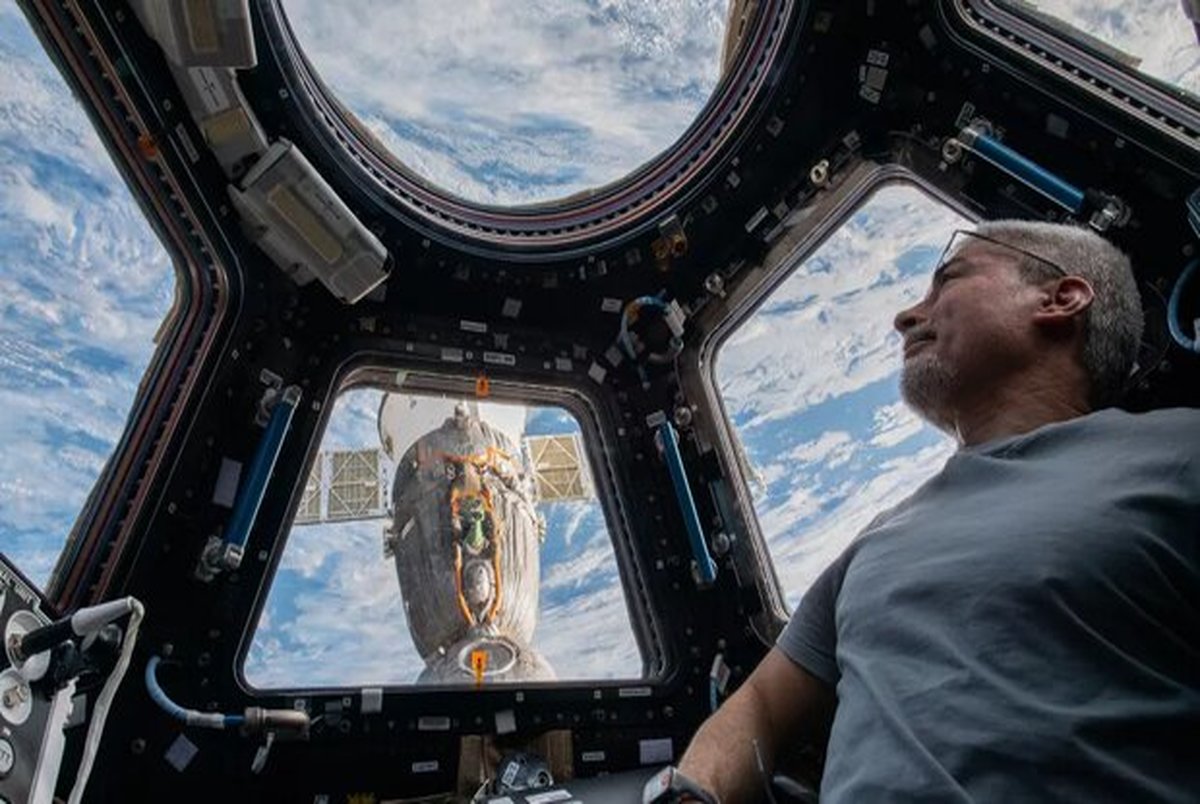روسیه فضانورد ناسا را به زمین بر می‌گرداند
