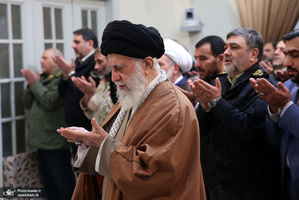 دیدار جمعی از فرماندهان و مسئولان نیروی انتظامی با رهبر معظم انقلاب