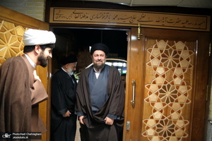 حضور سید حسن خمینی در مدرسه علمیه آیت الله العظمی خوانساری(ره)