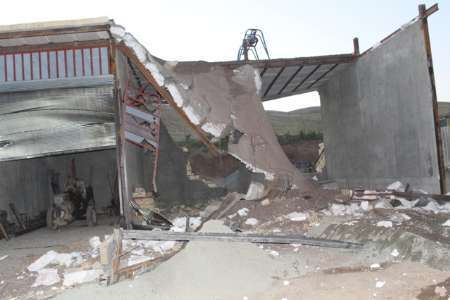 50 دهنه مغازه غیرمجاز در ناحیه منفصل شهری ننله تخریب شد