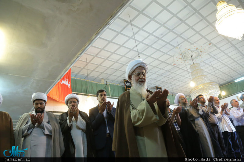 اقامه نماز عید سعید قربان در روستای احمدآباد دماوند توسط آیت الله العظمی جوادی آملی