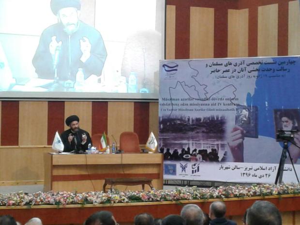 امام جمعه اردبیل: وطن تاریخی آذری ها ایران و هویت آنها شیعی است
