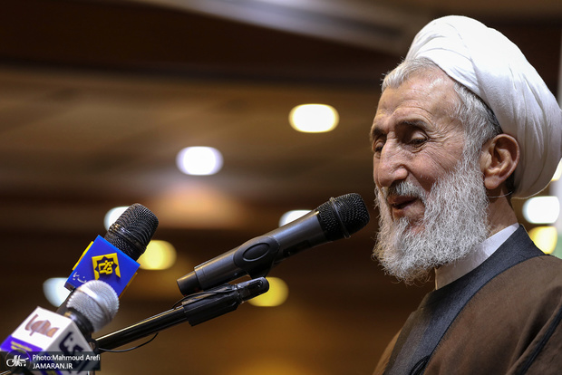 صدیقی، امام جمعه تهران: دینی که پاسخگوی نیازهای مادی و اقتصادی جامعه نباشد، برای بشریت مناسب نیست