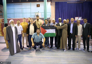  بازدید میهمانان خارجی مراسم بزرگداشت امام خمینی (س) از جماران