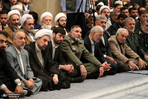 دیدار مسئولان نظام و میهمانان کنفرانس وحدت اسلامى‌ با رهبر معظم انقلاب