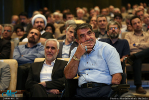 حضور سید حسن خمینی در نخستین کنگره حزب مجمع ایثارگران