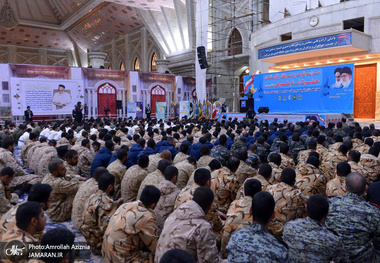 تجدید میثاق کارکنان وظیفه نیروهای مسلح با آرمان های حضرت امام(س)