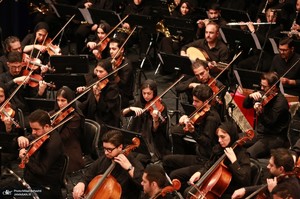 ارکستر موسیقی ملی ایران به مناسبت روز ملی خلیج‌فارس