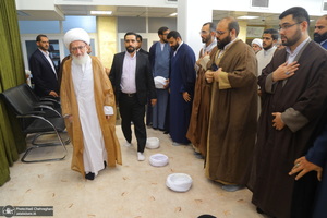 مراسم عمامه گذاری طلاب روز ولادت پیامبر اکرم (ص) و امام جعفر صادق (ع) در بیوت مراجع