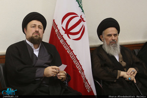 دیدار جمعی از روحانیون  با سید حسن خمینی 