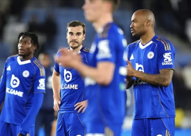 شوک لسترسیتی به دنیای فوتبال؛ سقوط ۱۰ سال بعد از تاجگذاری!