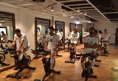 تمرین ملی‌پوشان پیش از سفر به دبی + تصاویر
