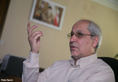 مسعود نیلی: هیچ توصیه‌ای درباره ارز ترجیحی به دولت نکرده‌ام