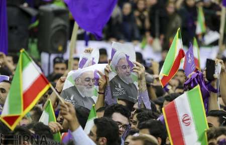 استادان دانشگاه های تهران: ایران را دوباره تکرار کنیم