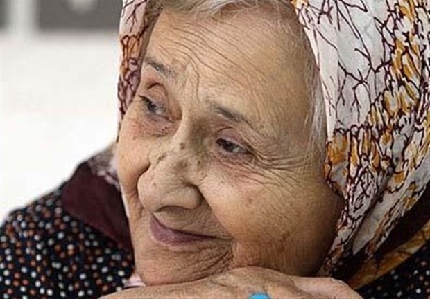 افراد خیر10 میلیارد ریال به مراکز سالمندی مهریز کمک کردند