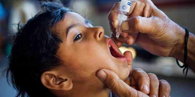 امکانات تداوم تولید واکسن فلج اطفال باید مهیا شود