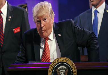 تب تند استیضاح ترامپ

