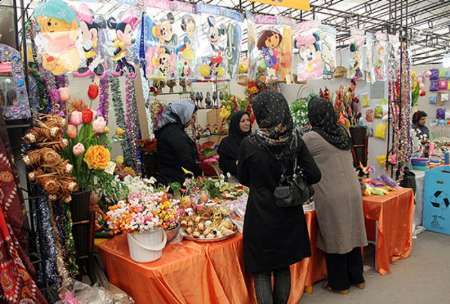 نمایشگاه فروش بهاره کالا در قصرشیرین برپا شد