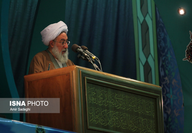 کاندیداها برای کسب رای بیشتر با امنیت کشور بازی نکنند