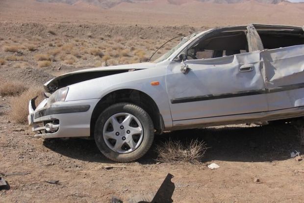 ۲ شهروند خارجی به علت واژگونی خودرو در مهریز کشته و هشت نفر زخمی شدند