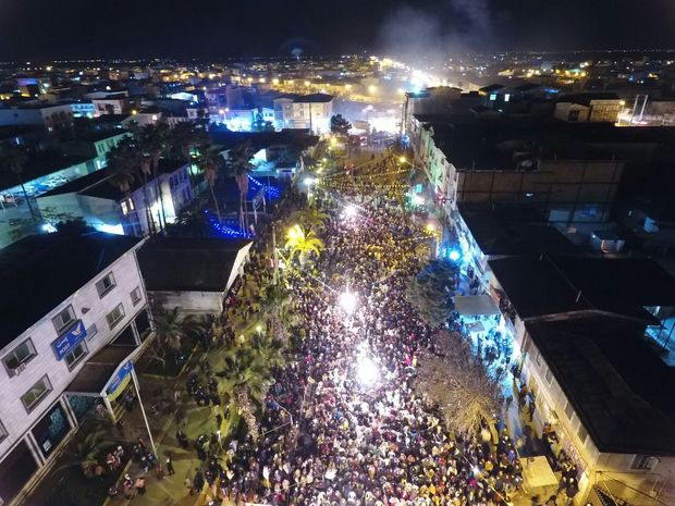برگزاری جشن بزرگ انقلاب در بندرترکمن