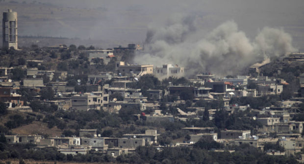  حمله هوایی اسرائیل به یک مرکز نظامی در القنیطره/ خروج بخشی از نیروهای روسی از سوریه/ تنگ تر شدن حلقه محاصره افراد مسلح در نزدیکی دمشق