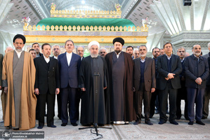 تجدید میثاق رئیس جمهور و اعضای هیأت دولت با آرمان‌های حضرت امام(س)