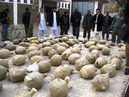 هلاکت قاچاقچی مسلح در سیستان و بلوچستان  کشف بیش از یک تن مواد مخدر در استان