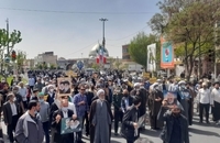 راهپیمایی در قم در اعتراض به هتک حرمت منافقین به تمثال امام خمینی (3)