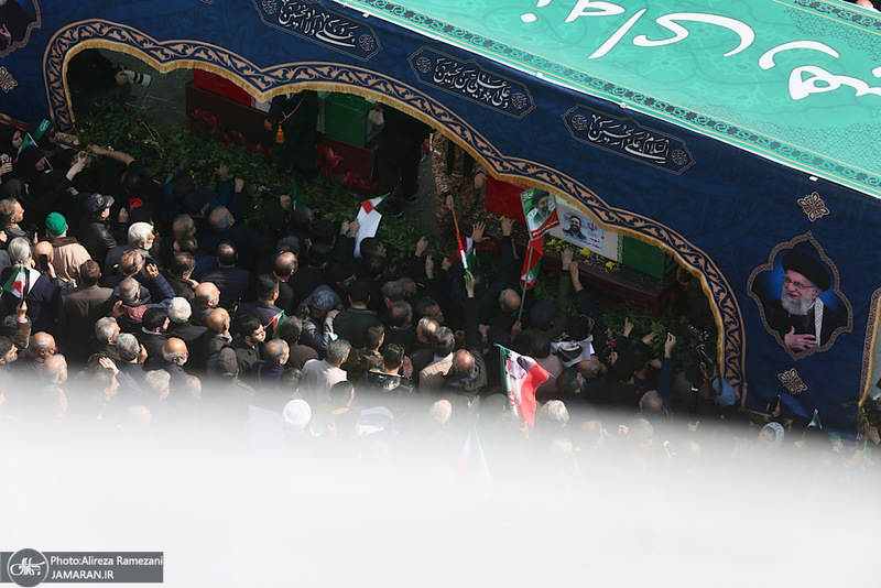 مراسم تشییع پیکرهای مطهر 84 شهید قهرمان ناوشکن دنا -1