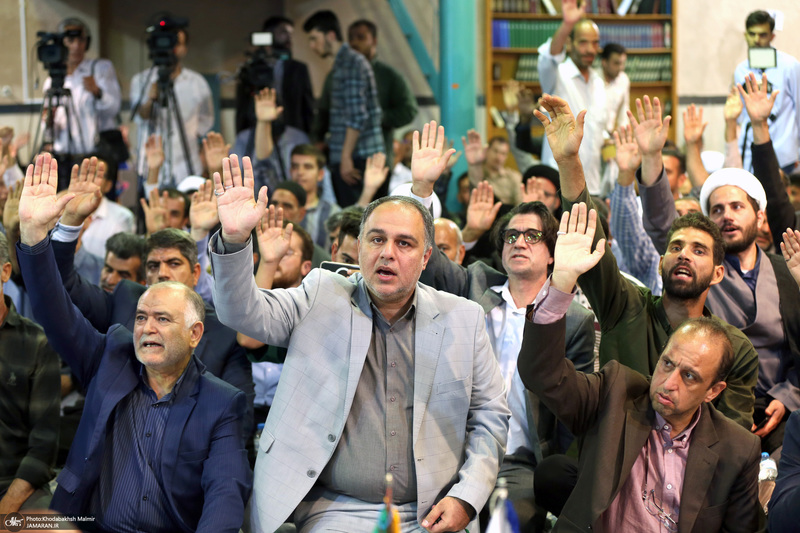 تجدید میثاق مدیران کانون های فرهنگی هنری مساجد با آرمان های امام خمینی (س)