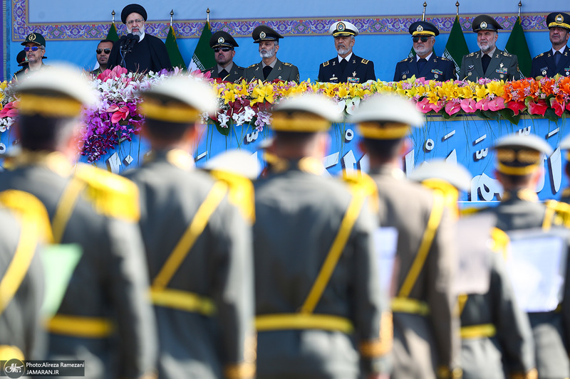 مراسم رژه روز ارتش در جوار حرم مطهر امام خمینی (س) -1