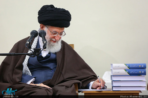 دیدار دست‌اندرکاران همایش نکوداشت حکیم آقاعلی مدرس زنوزی با رهبر معظم انقلاب