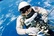 فضانوردان بدون لباس فضایی چقدر می‌توانند زنده بمانند؟