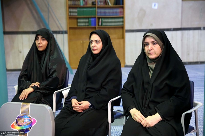 مراسم رونمایی از کتاب کارگزار صدیق در حسینیه جماران