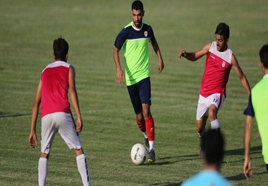 پیروزی پرگل شاگردان نکونام مقابل بادران
