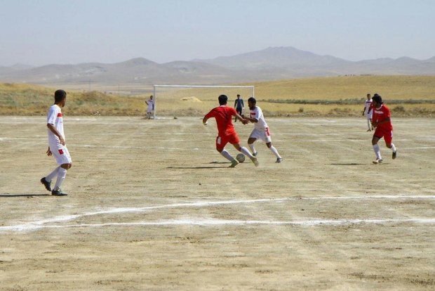 زمین دهکده ورزش محلات همدان تعیین تکلیف شود