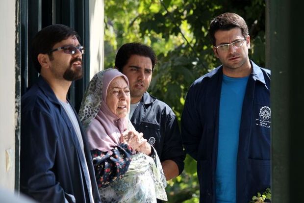 رفتار قاطع صداوسیما؛ قیچی کردن حواشی از سریال های محبوب تلویزیون
